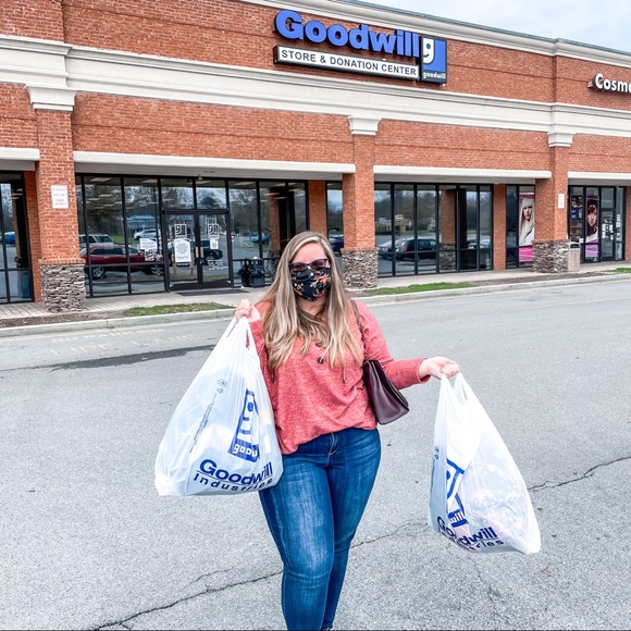 Meet Your Posher, Paxton! - Picture 3 of 15